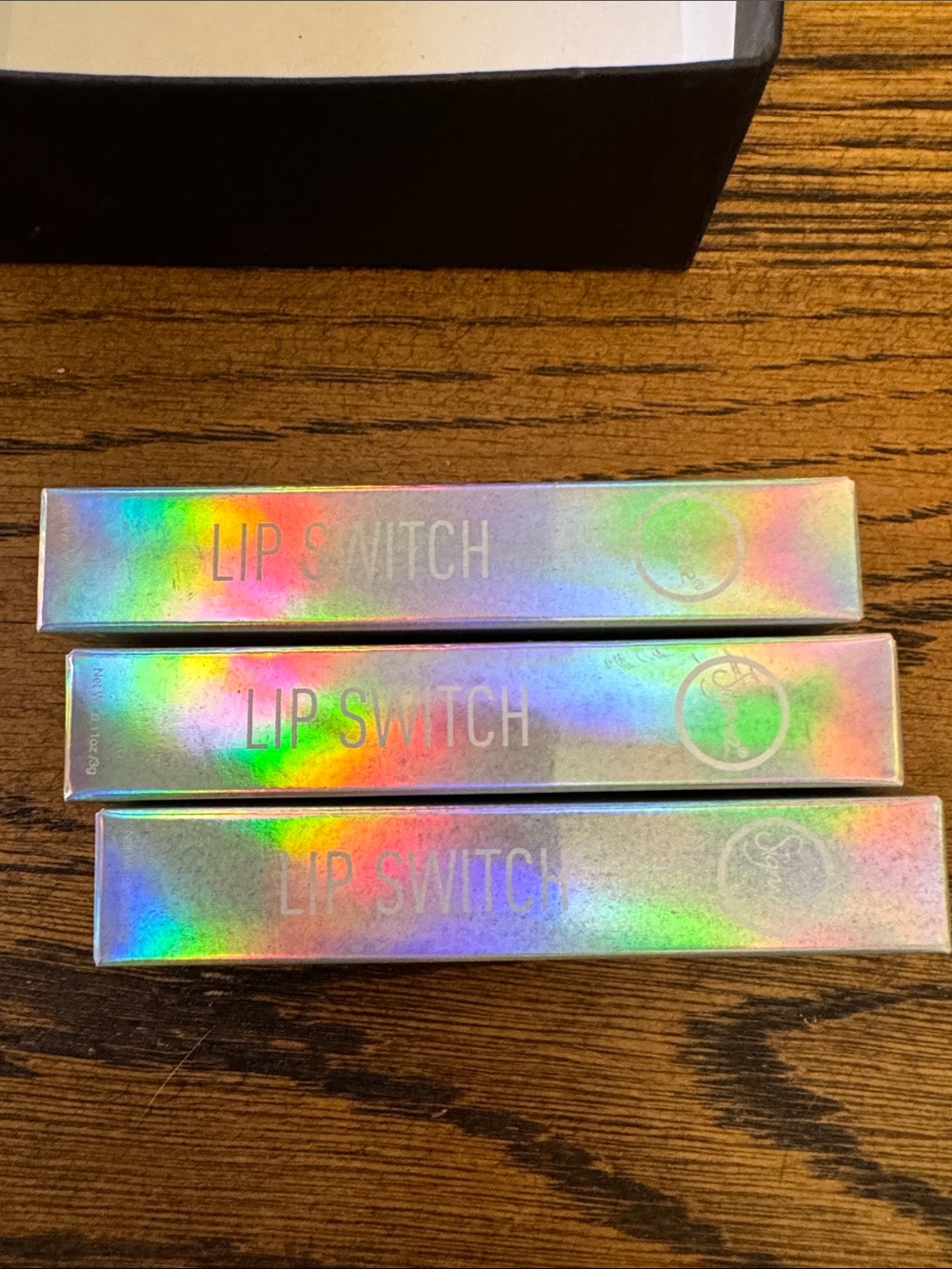 Sigma Lip Switch Holographic Bundle